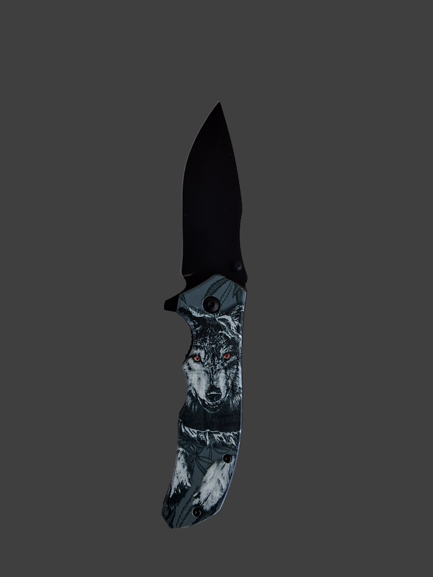 Reclining Grey Wolf Knife