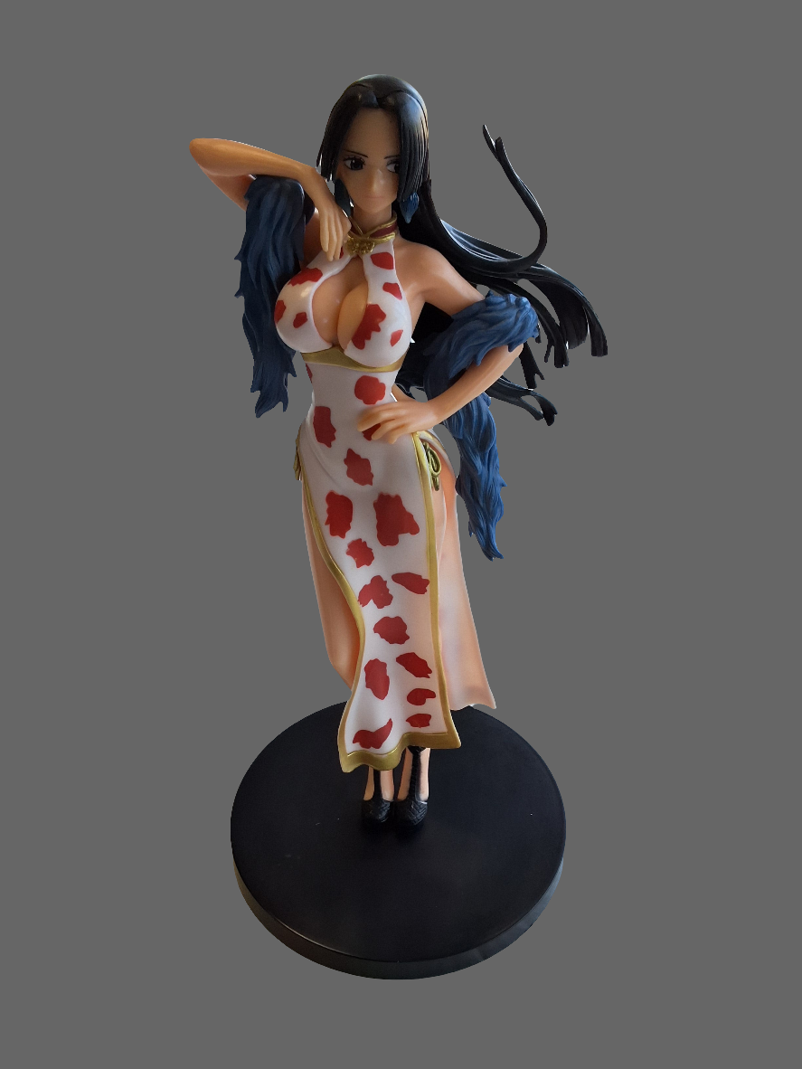 Boa Hancock Roses Dress Figurine