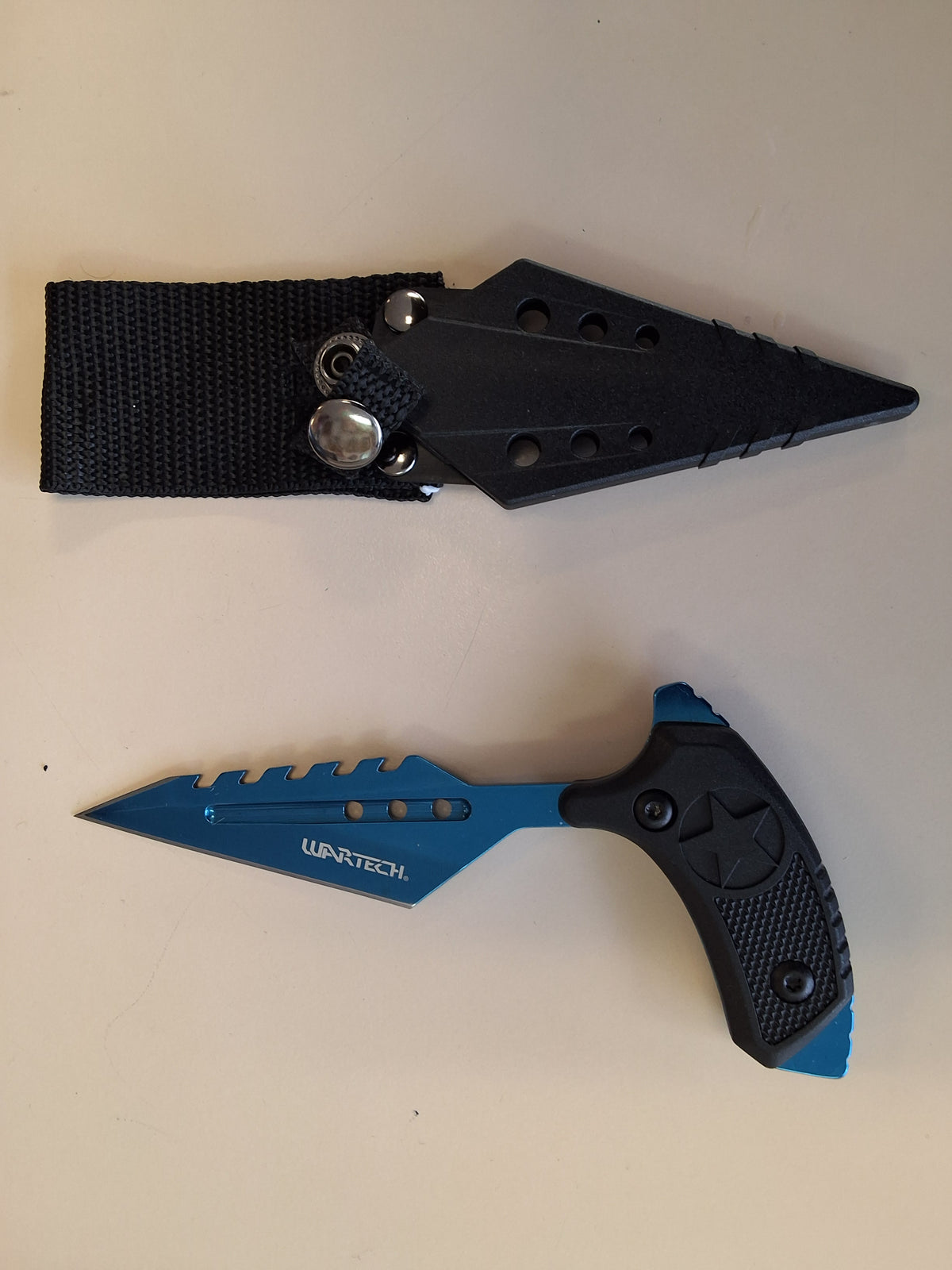 Push Dagger Metallic Blue