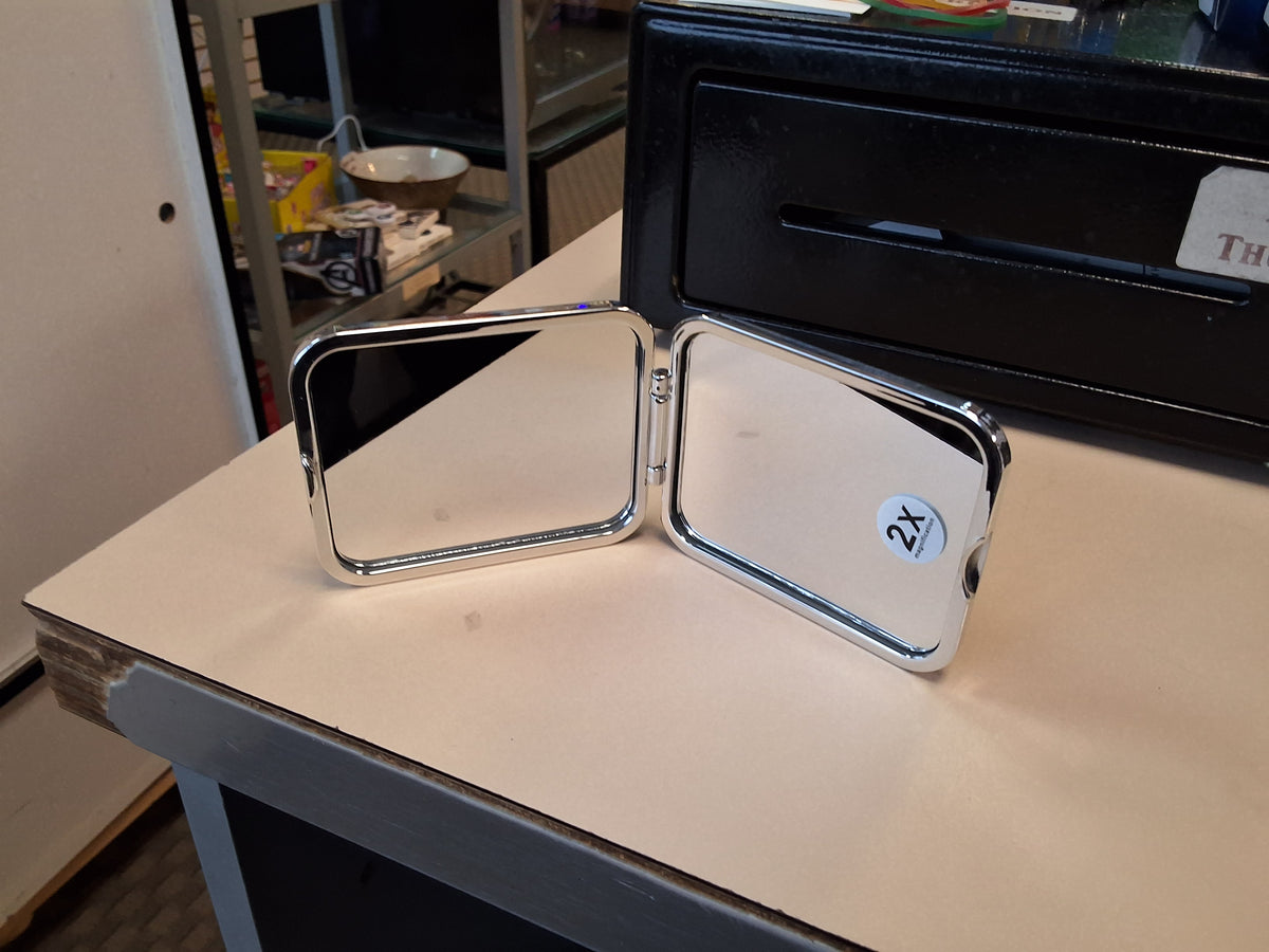 Folding Double Mirror #3914