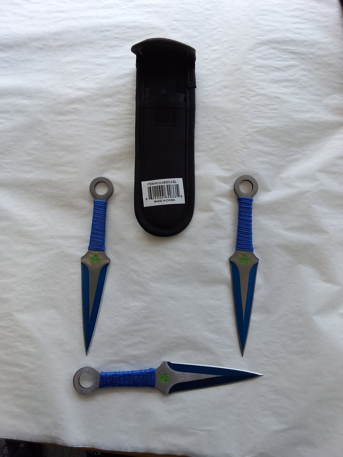 Blue toxic throwing knives #3092