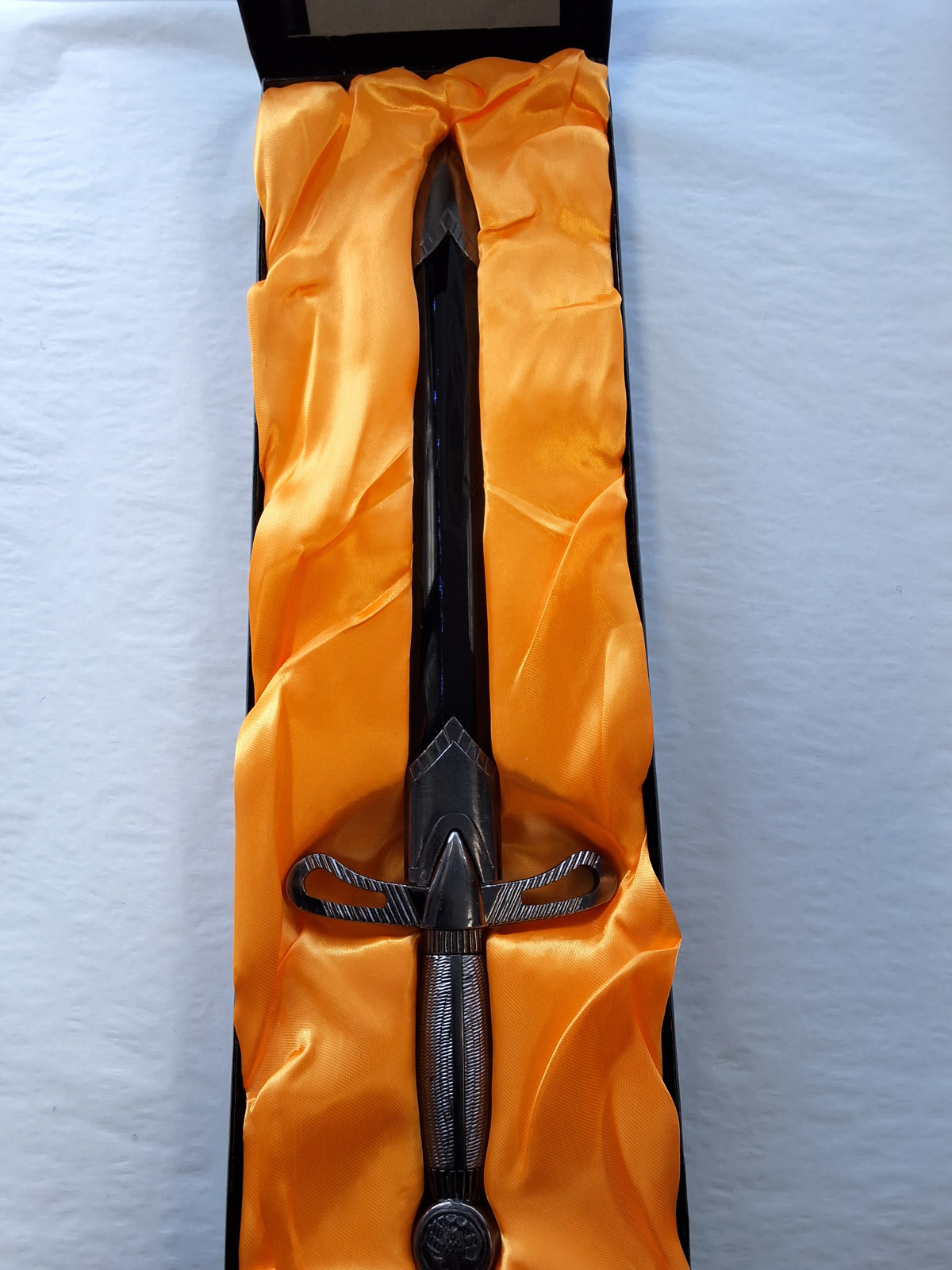 Medieval Dagger Eagle Medallion