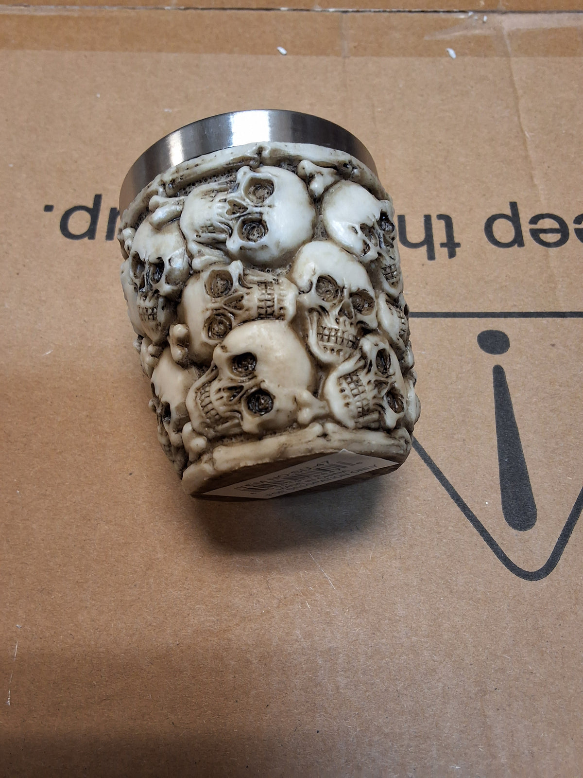 Stacked skulls shot glass