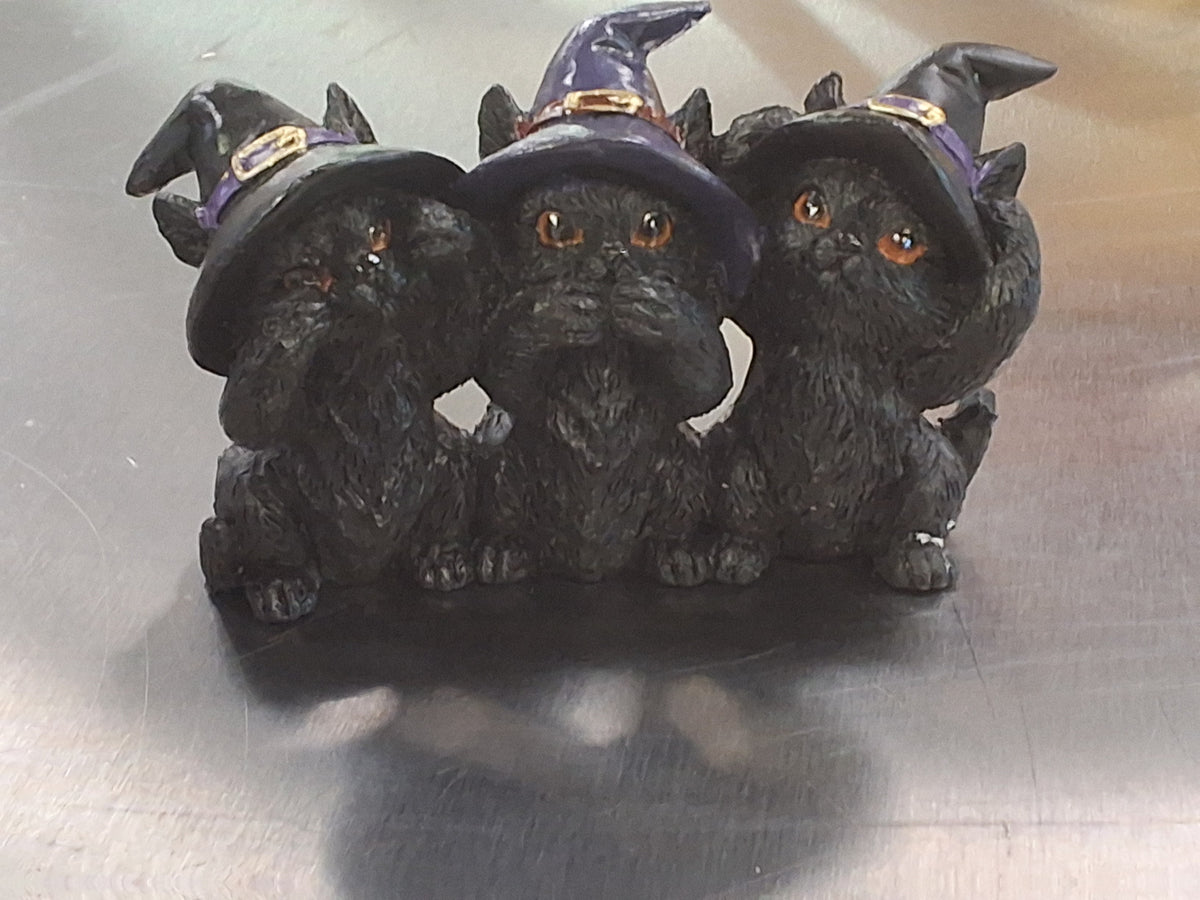 Three Magic kitties Hear No Evil Tell No Evil See No Evil