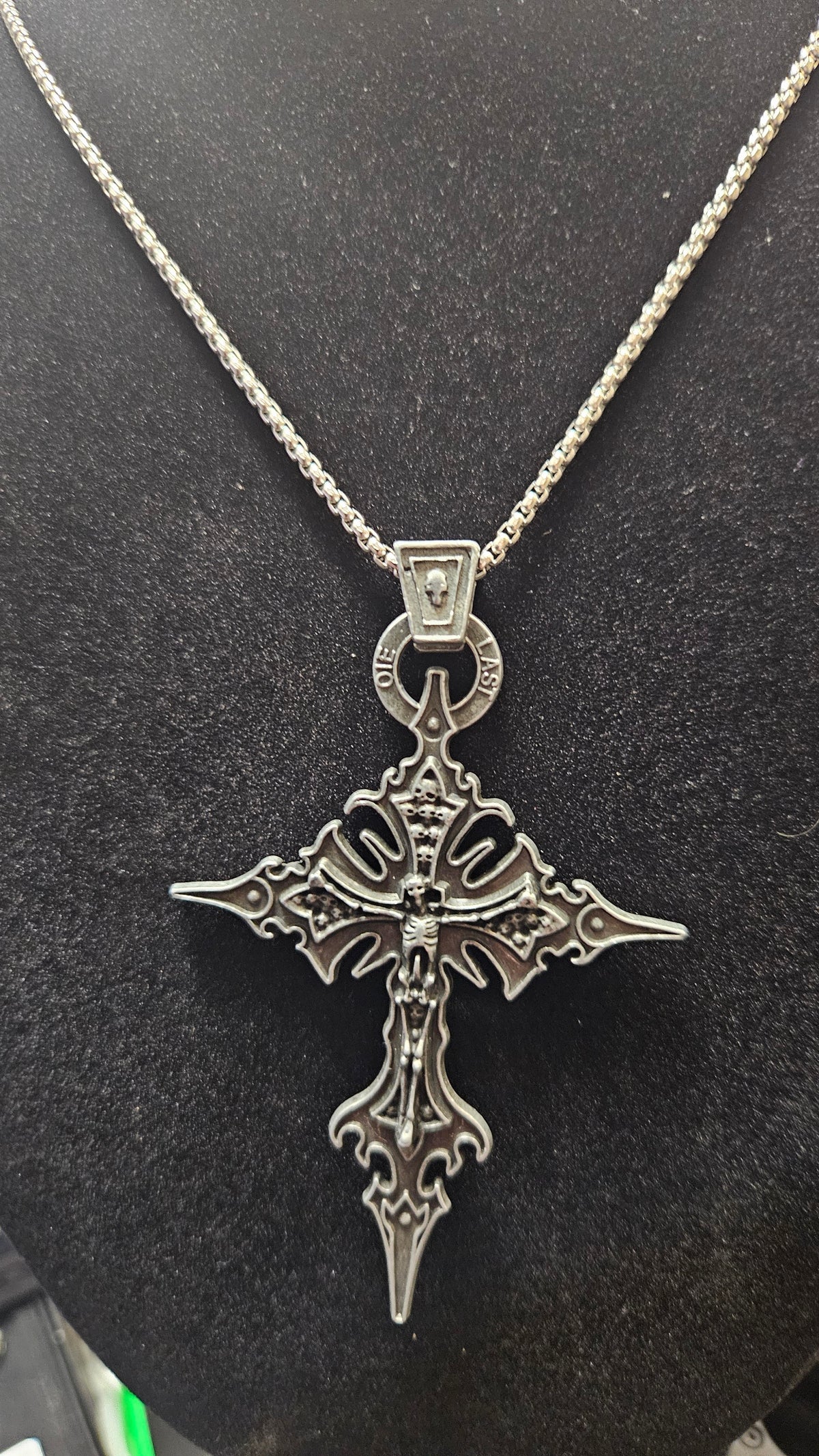 $15.99 Metal Pendant/Chain/Pendant/Bracelet etc. (All styles of $15.99)