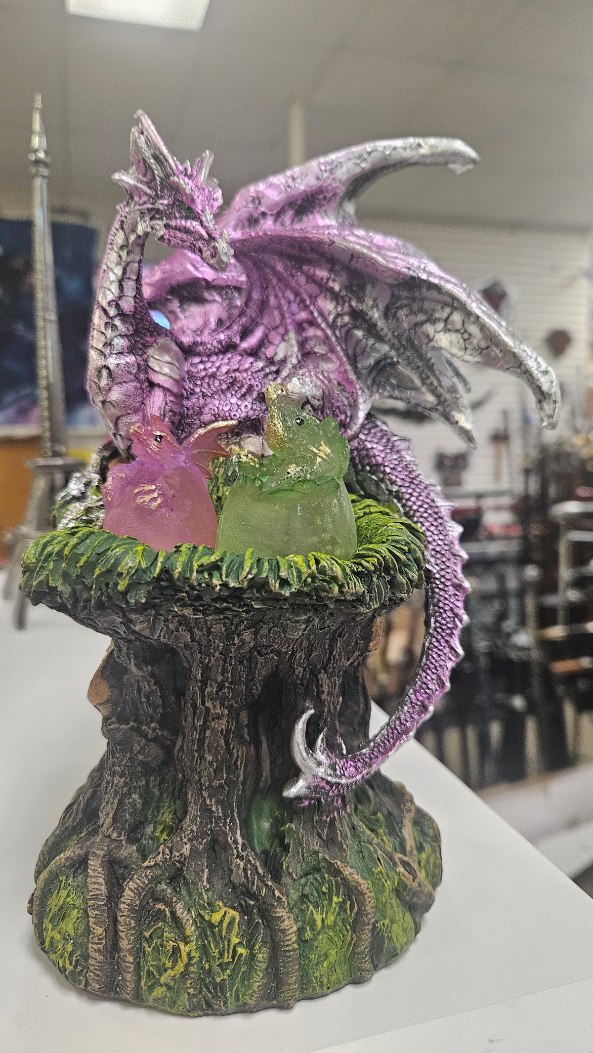 Mother Dragon In Nest With Baby Light Up Dragons (1282)