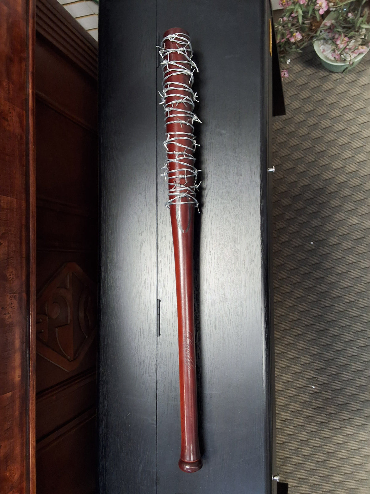Walking Dead bat (lucille)