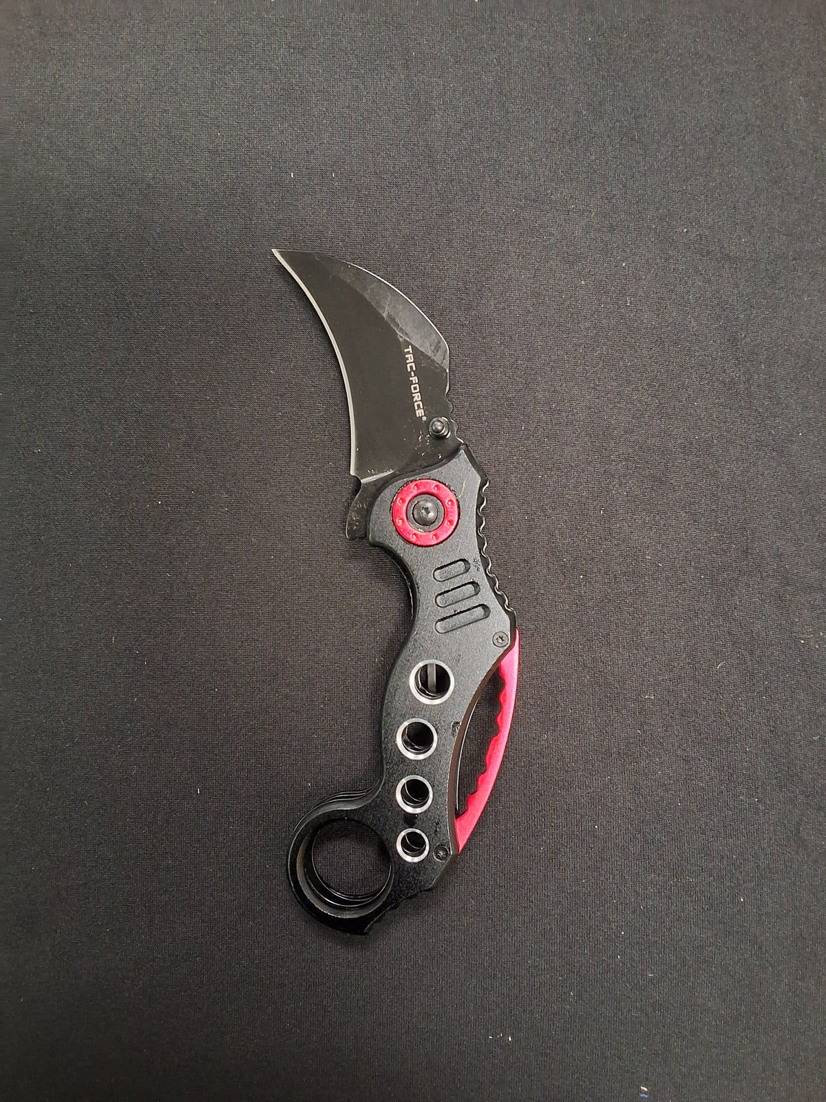Red Metalic Karambit
