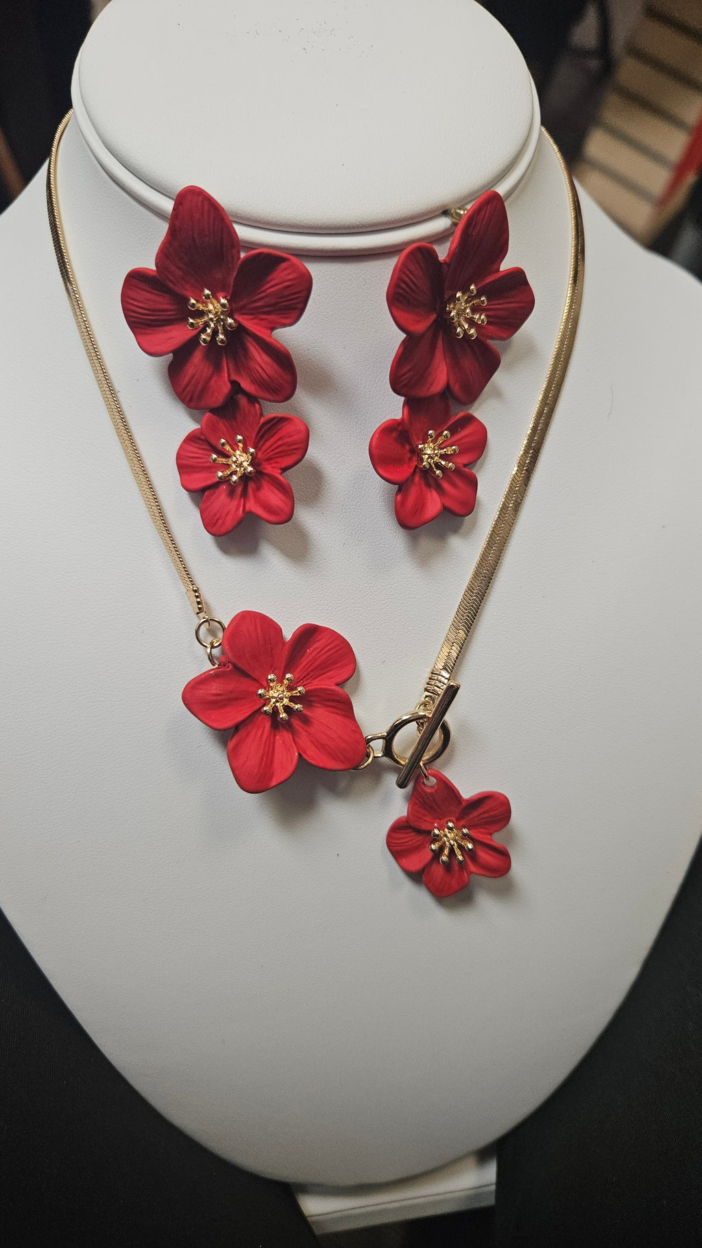 Gold Flat and Floral Jewelry ($29.99)