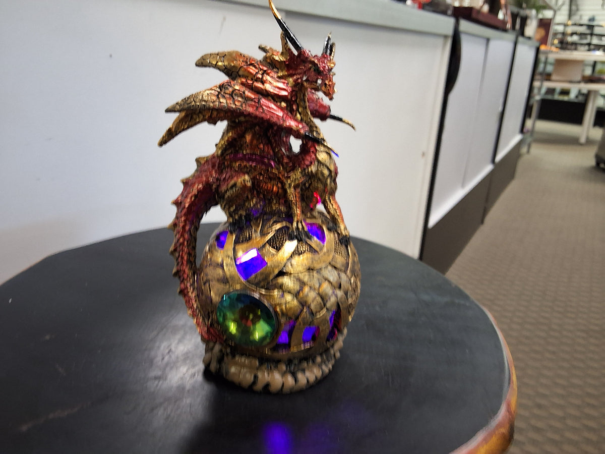 Dragon On golden Celtic Egg LED It