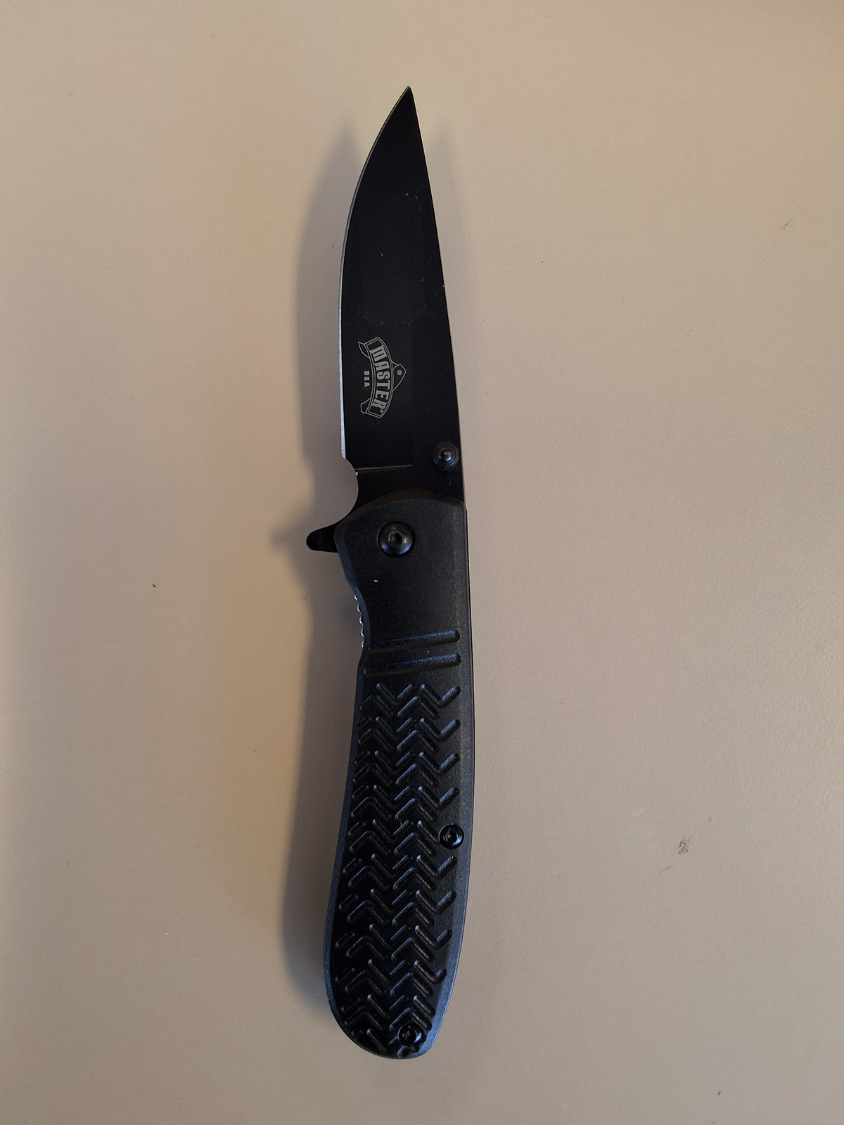 Tread Mark Handle BLK Knife