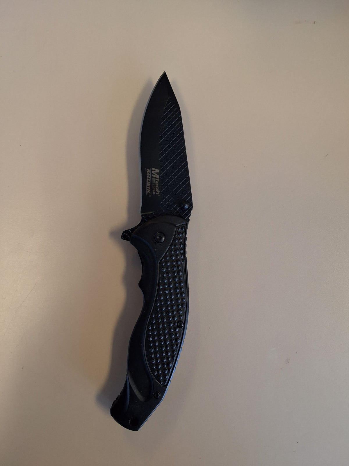 All Black Folder W Bumpy Handle