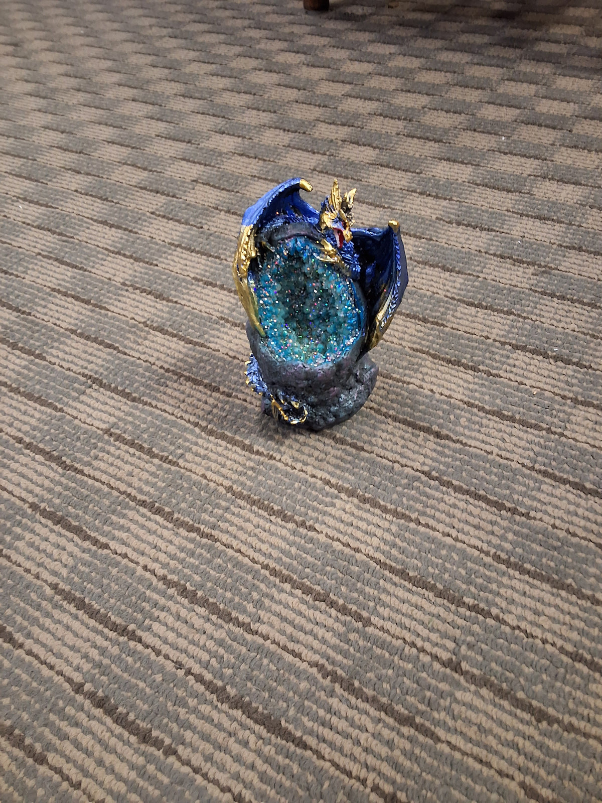 BLUE DRAGON CRYSTAL EGG STATUE