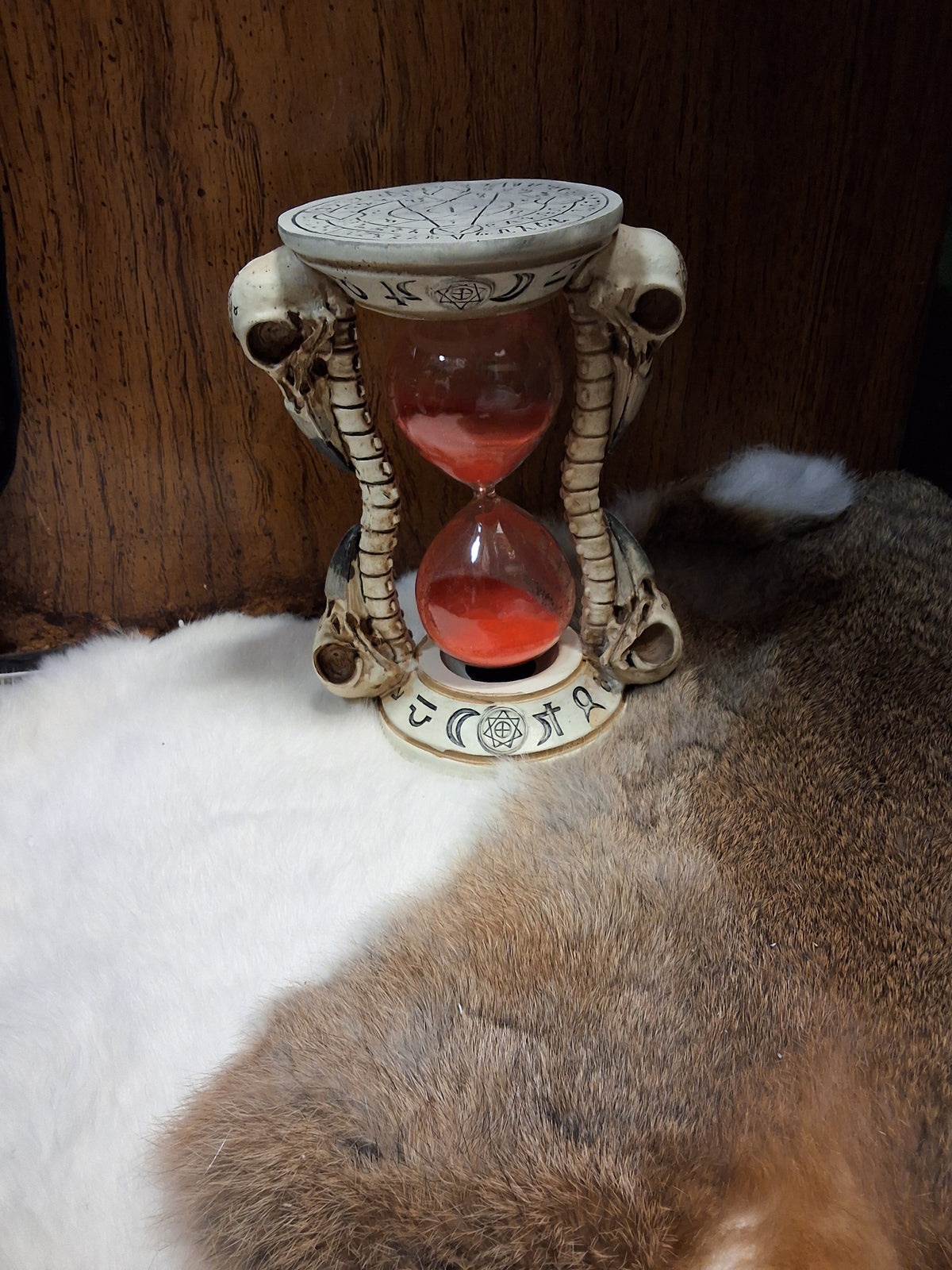 Raven Skull Hourglass #1707
