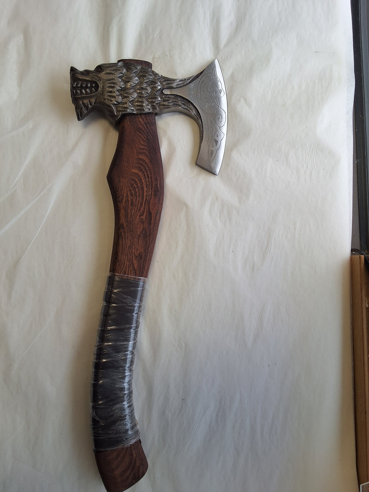 Wolf Head Axe