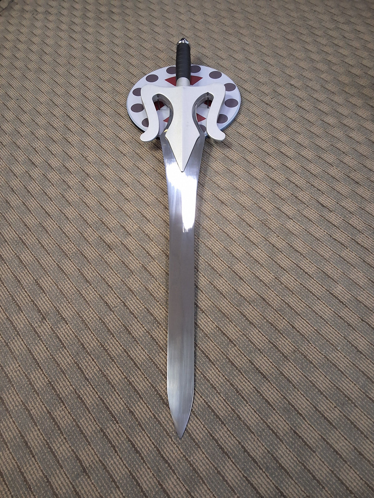 HE MAN MASTERS OF THE UNIVERSE SWORD AND WALL DISPLAY