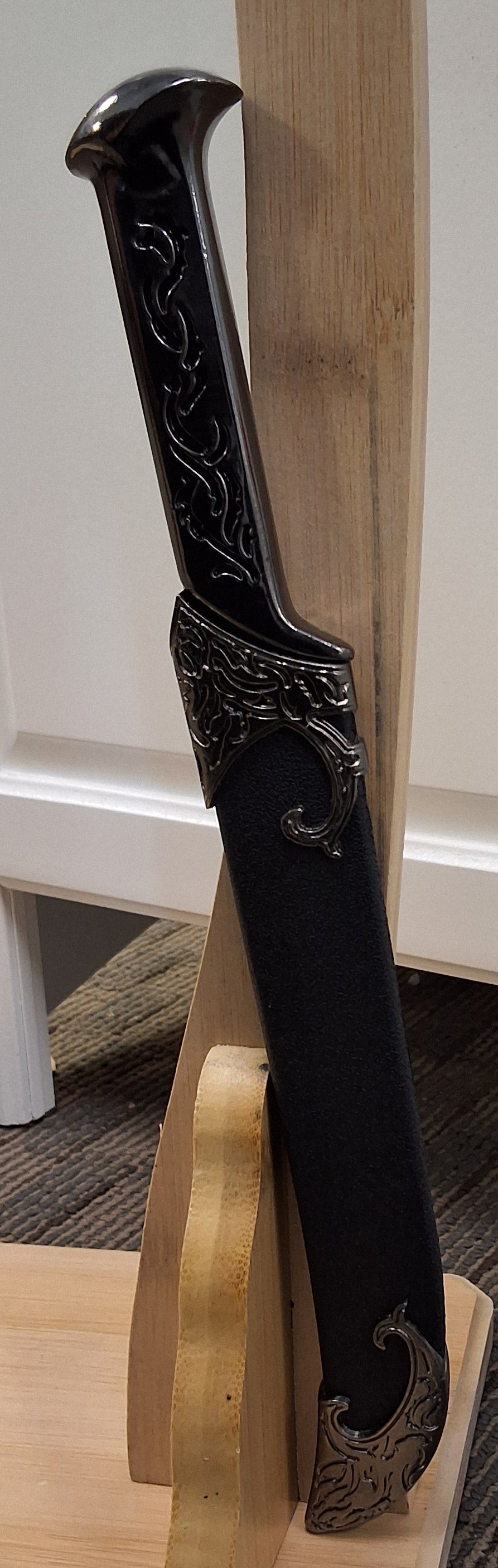 11" LOTR Calbourn Dagger # 3160