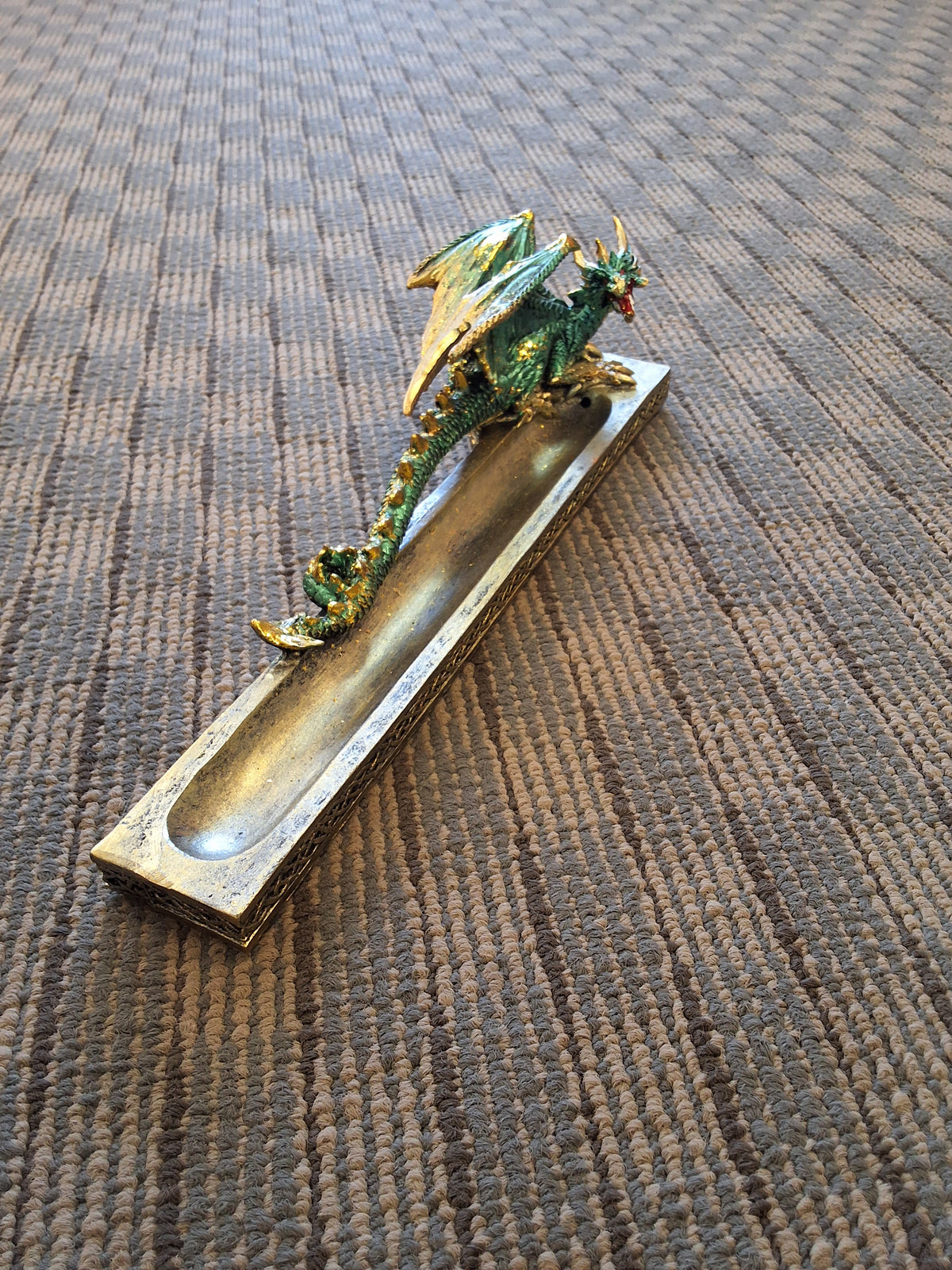 Sparkly green dragon incense stick holder