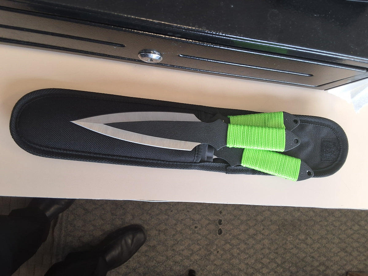 3pc green handle throwing knives