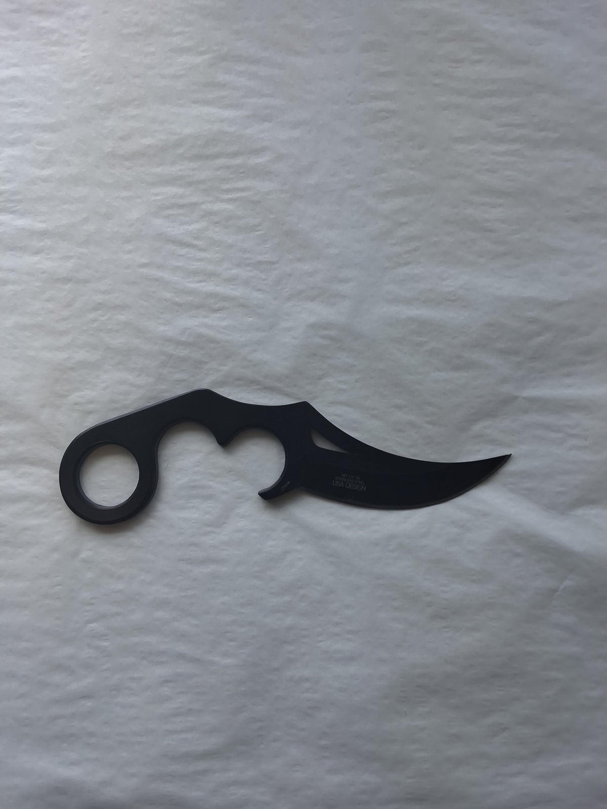 Curved knife W Finger Indents