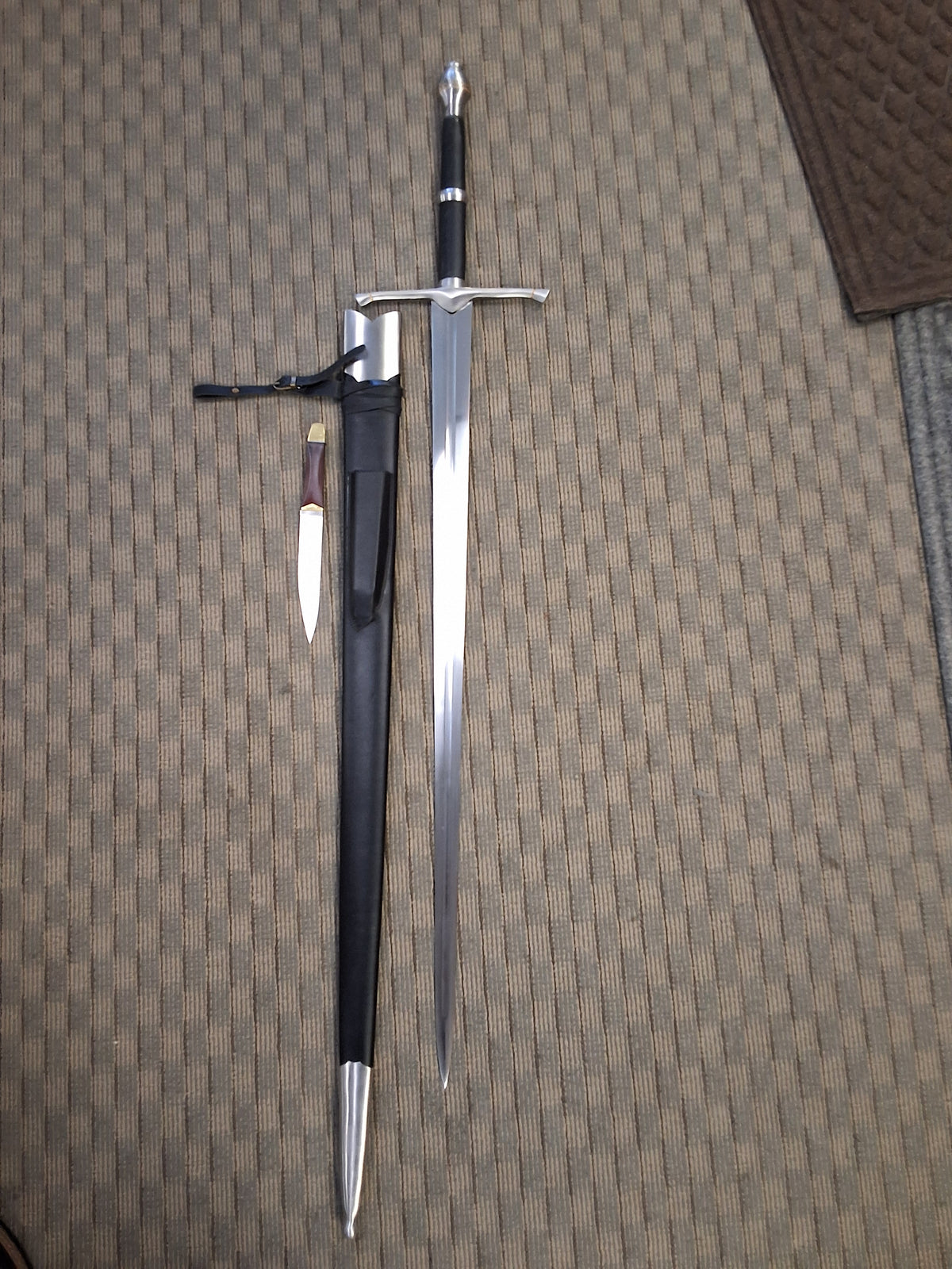 LOTR Aragon Strider Sword with Companion Knife #3911