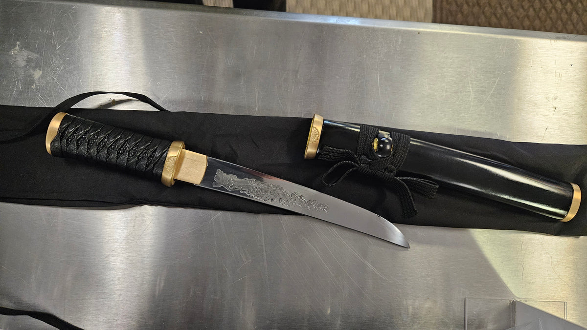 Black Engraved High End Black Tanto