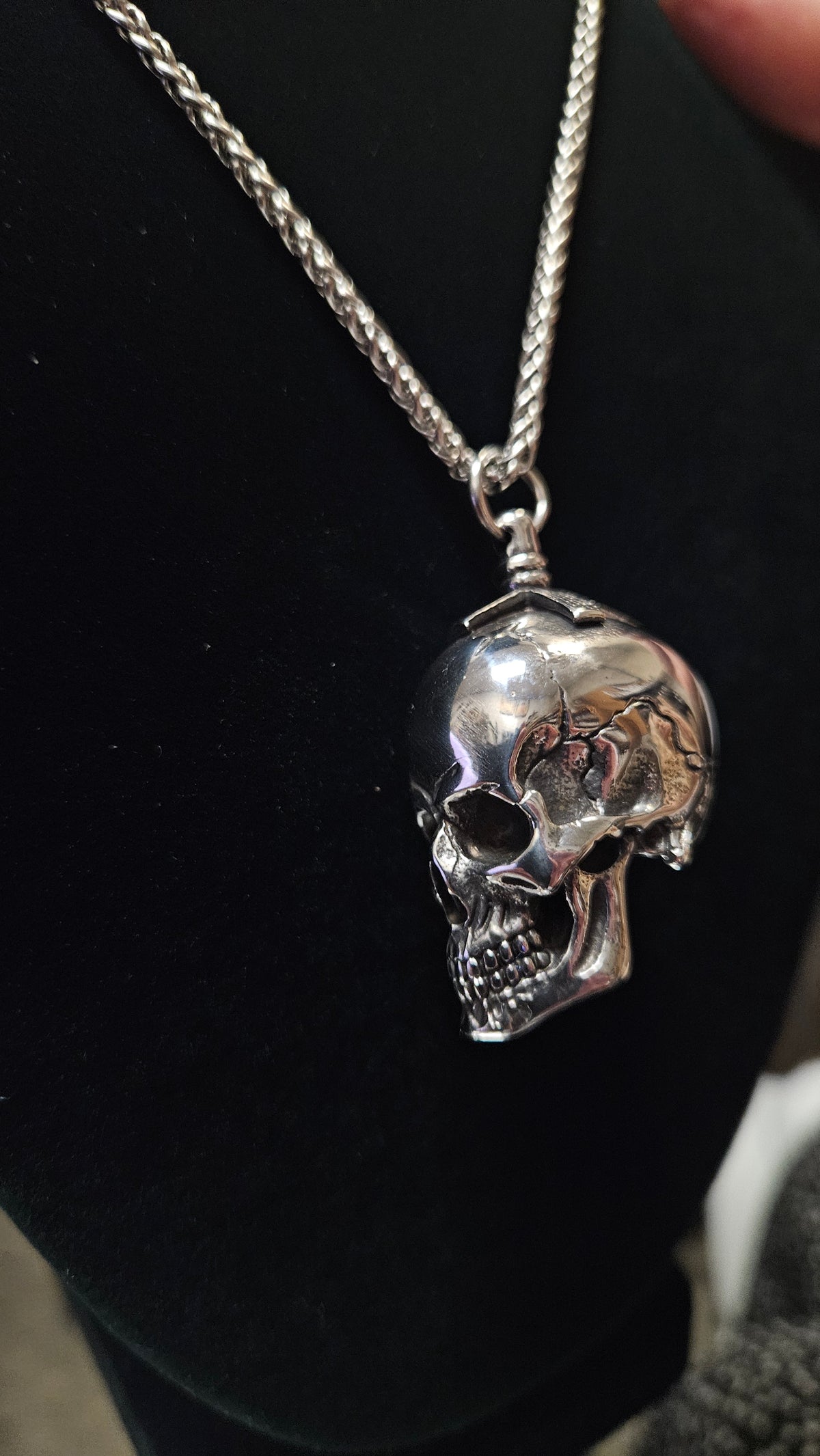$24.99 Metal Pendant and Chain (All styles of $24.99)