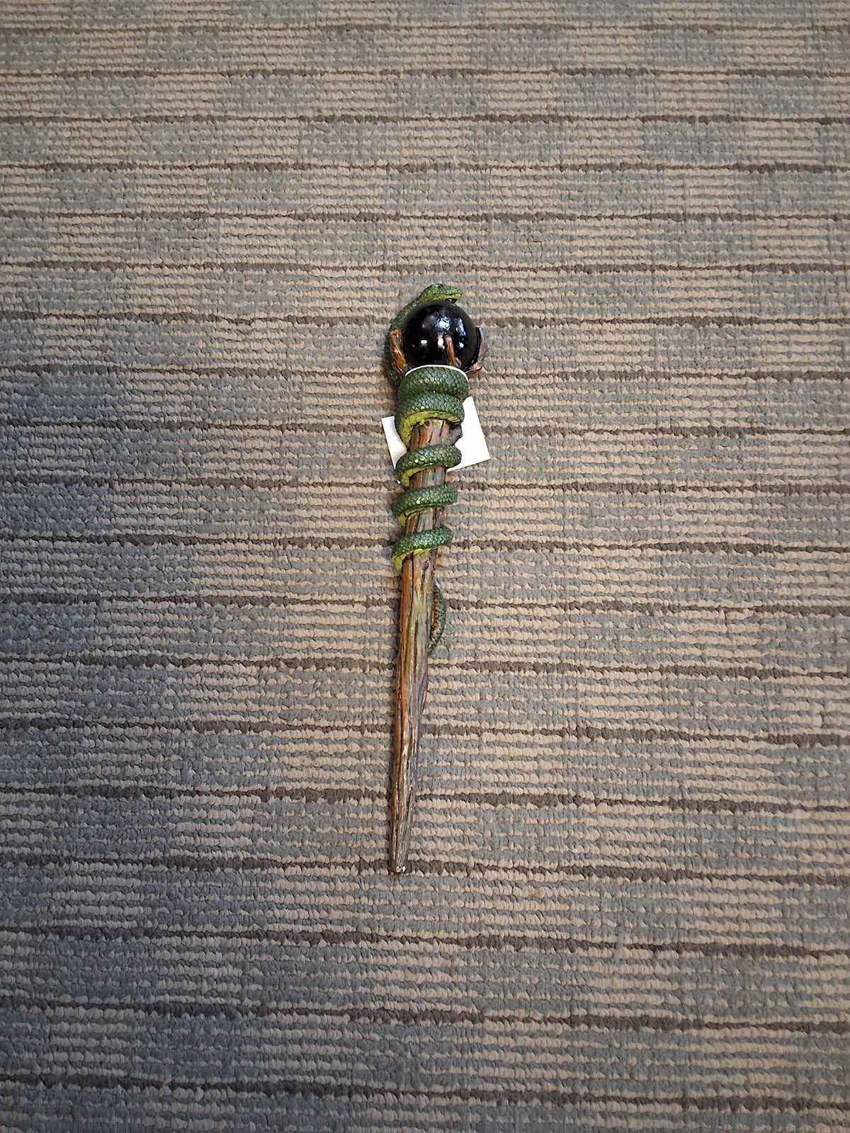 SNAKE WAND W/BLACK ORB