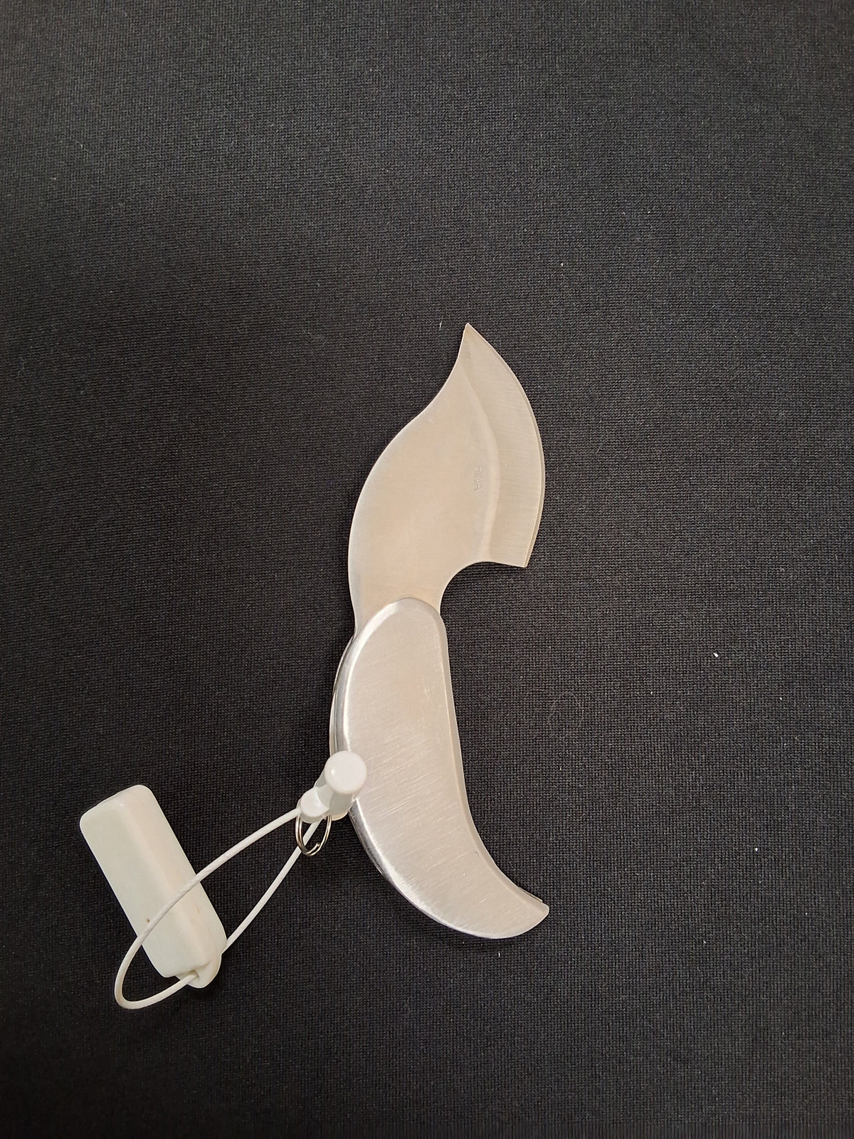 Leaf Folding Knife